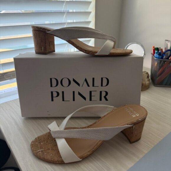 Donald Pliner Size US9 Shoe EU39 - Picture 1 of 4